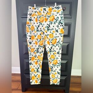 VENUS White and Yellow Citrus Leggings